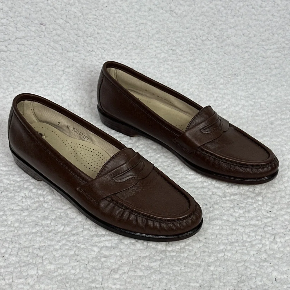 SAS Tripad Comfort Loafers Womens 7 N Brown Leather Penny Slip‎ On Shoes USA
